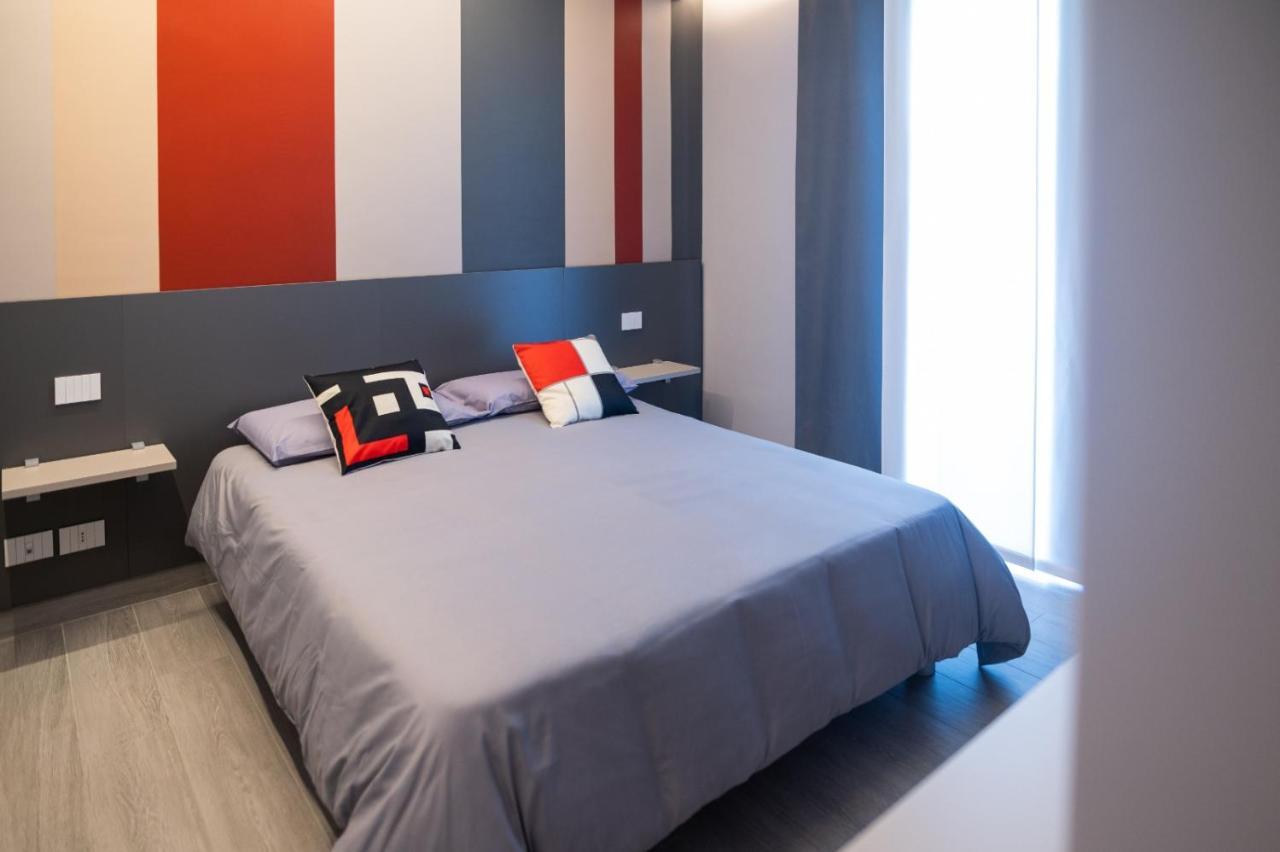 Grey House Guest House Luxury ラティーナ エクステリア 写真