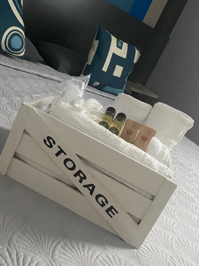 Grey House Guest House Luxury ラティーナ エクステリア 写真